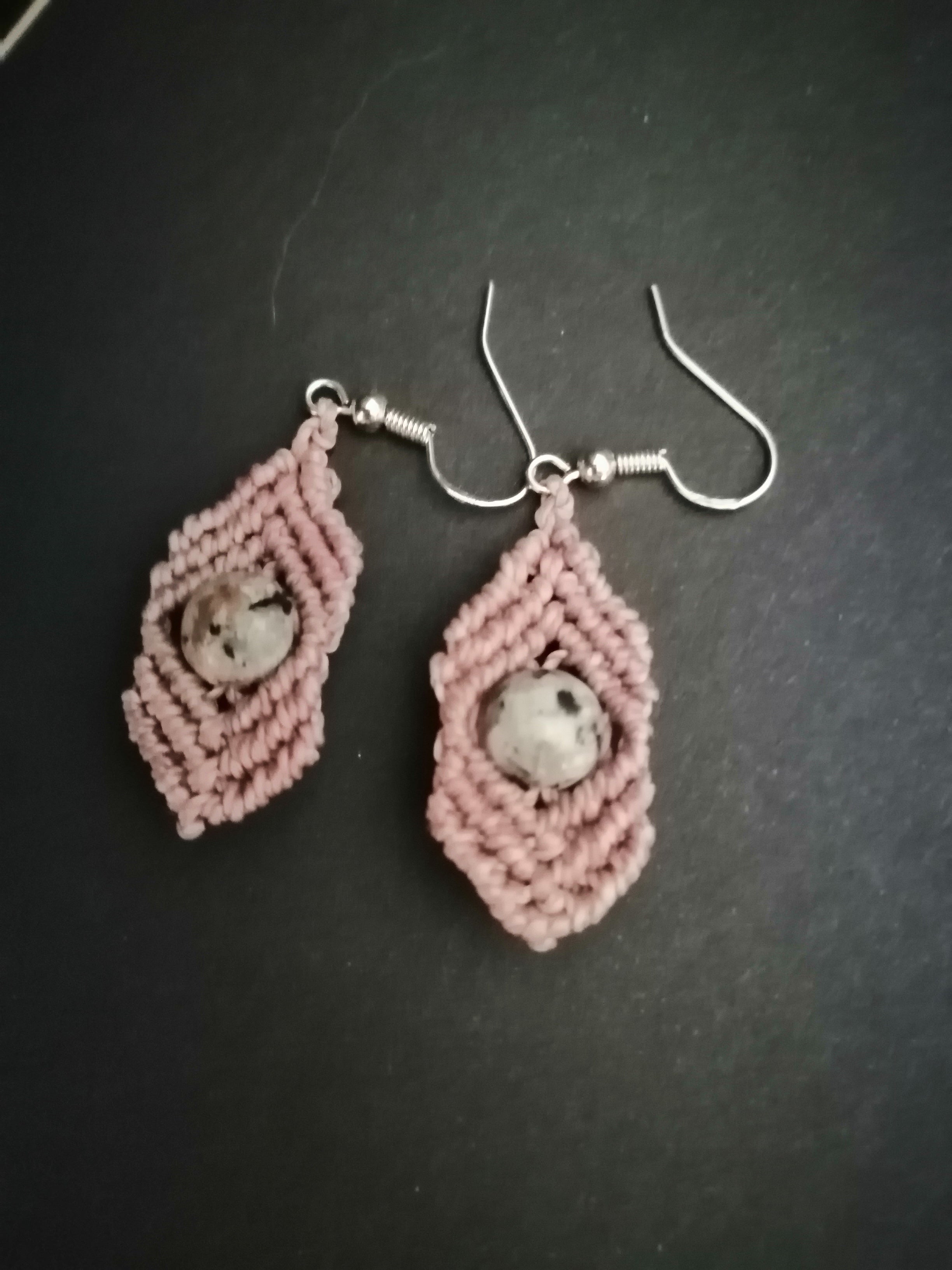 Boucle d'oreille taupe et yooperlite