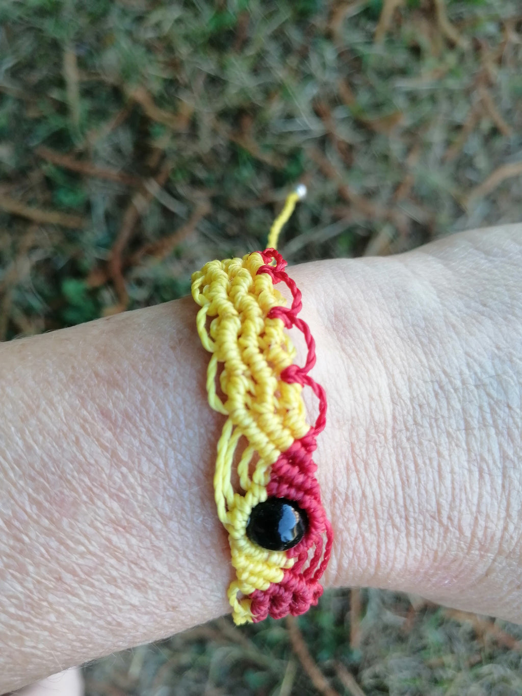 bracelet tissé à la main en micro macramé